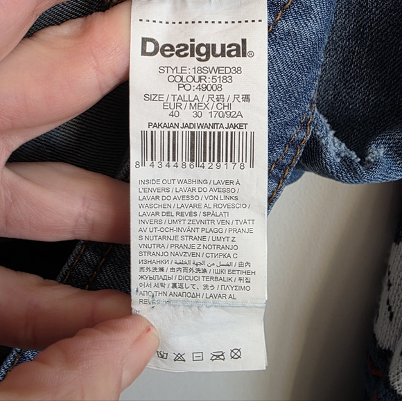 Desigual Gaelle Exotic Blue Denim Jacket with Floral Sleeves and Red Heart M - Picture 11 of 14